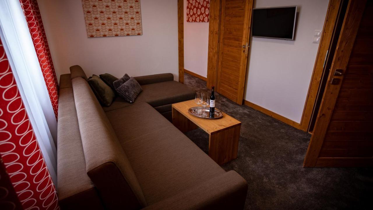 Vila Somani Nová Lesná Eksteriør billede